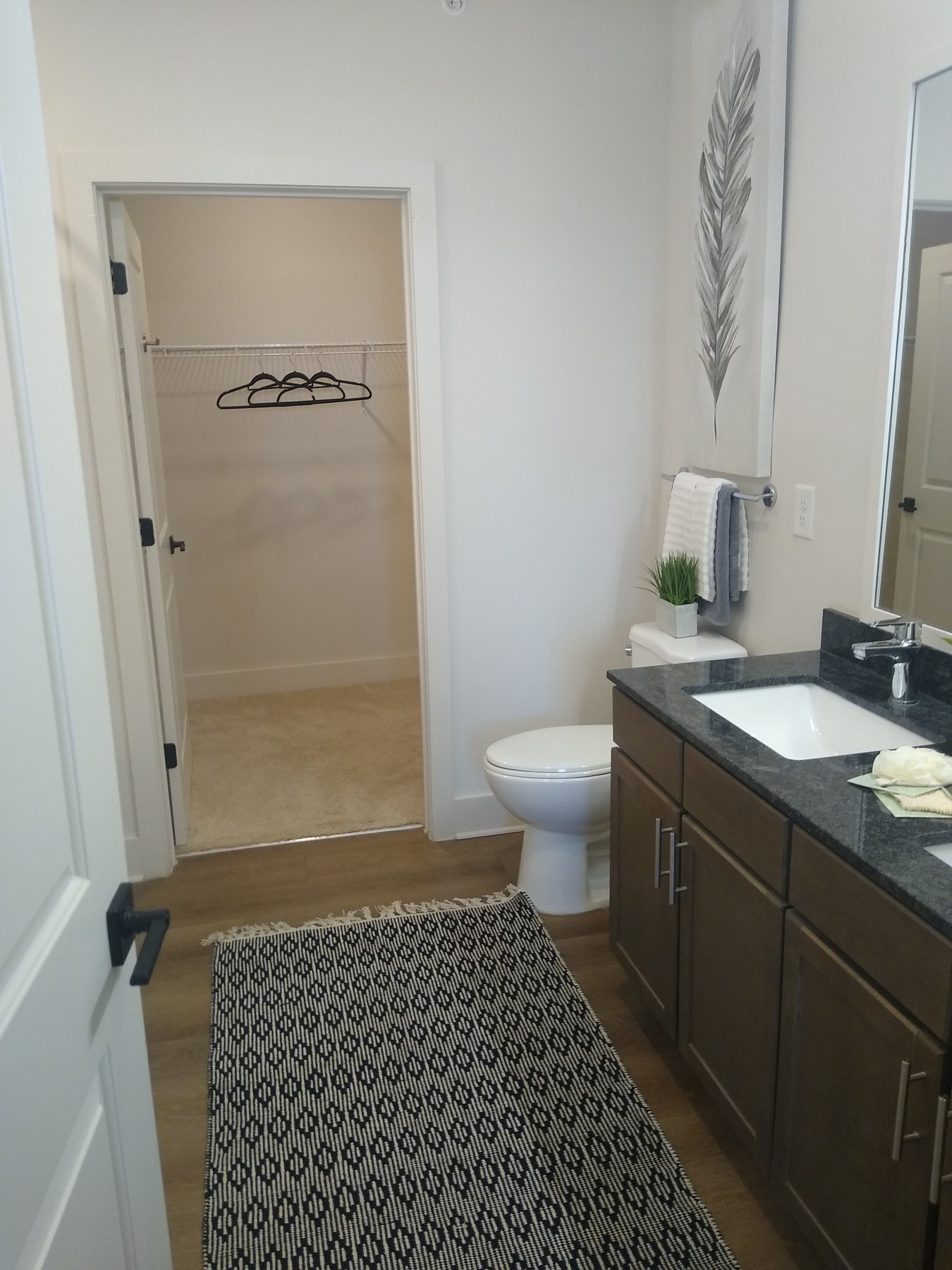 Clean furnished bathroom at Luxe Legacy Collective